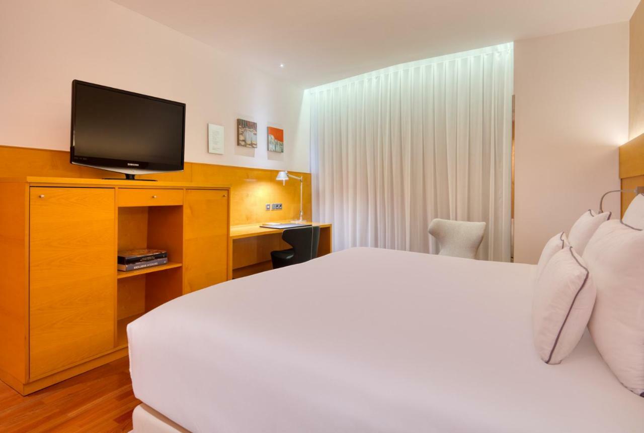 Sansi Pedralbes, Barcelona